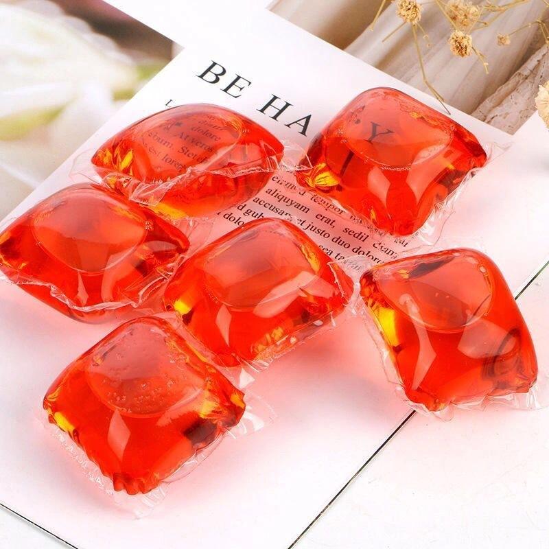 laundry condensate bead concentrated laundry detergent perfume type lasting fragrance family pack ball fragrance retaining bead laundry care Specification drawing