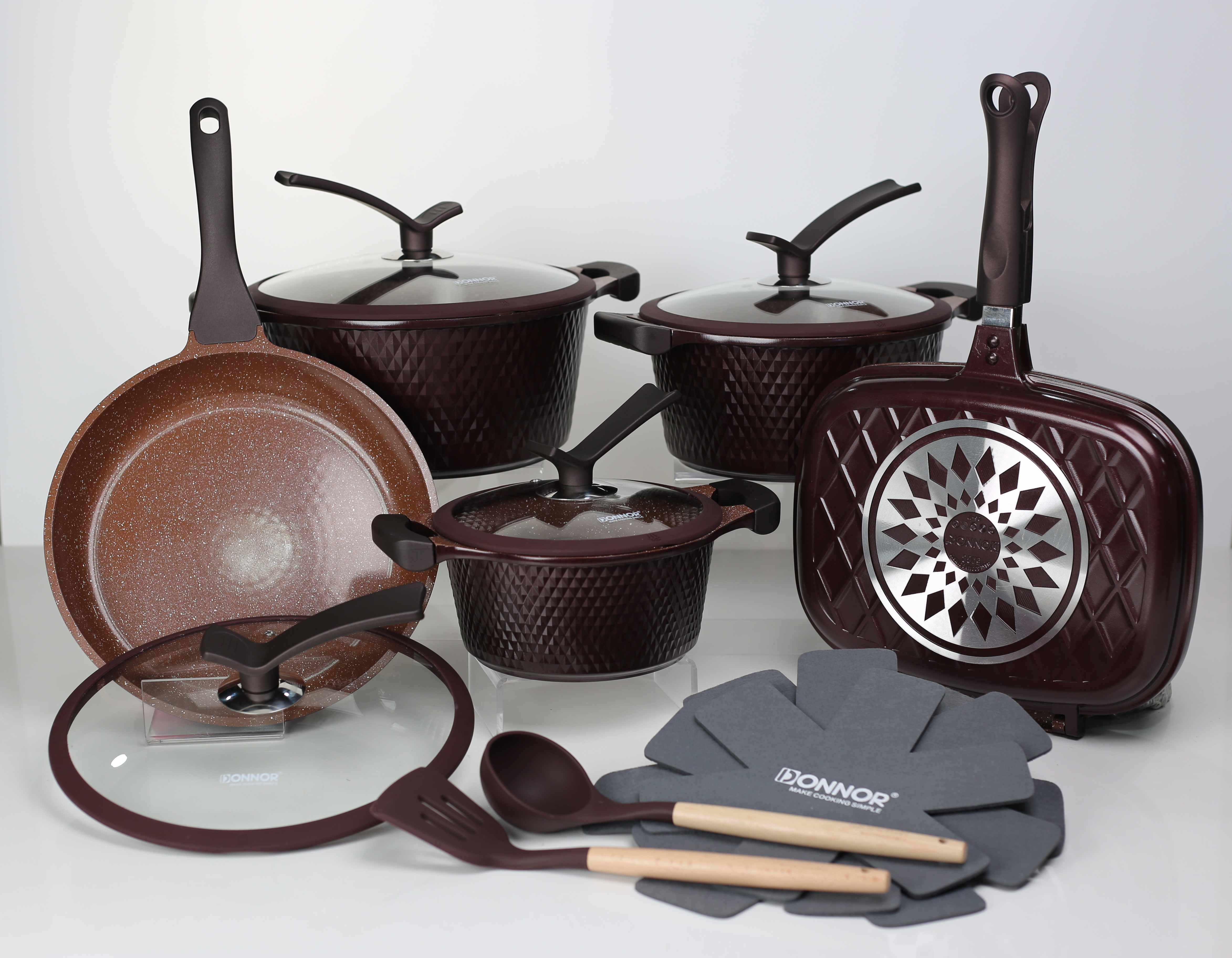 Diamond Series 15-piece set 20/24/28 Soup pot 28 frying pan 32 Double-sided frying pan 3 Silicone LIDS, 2 pot pads, 2 silicone spatulas, silicone LIDS covering the bottom, stacked black rose, silver purple Specification image