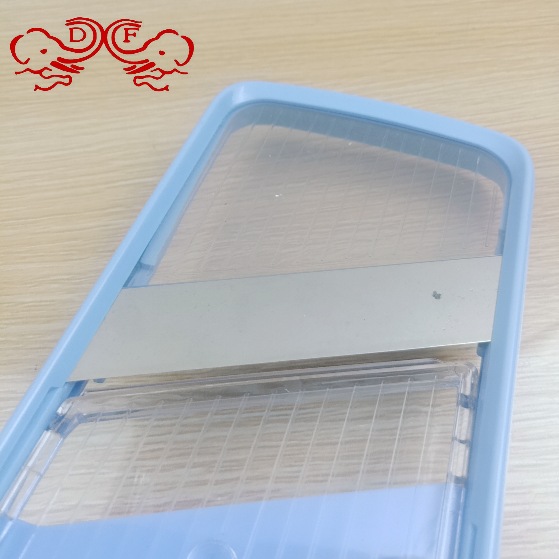 DF68855 Chip wiper household adjustable Potato chip Potato slicer Garlic slice slicer Hand holder Simple DF TRADINGHOUSE details Picture