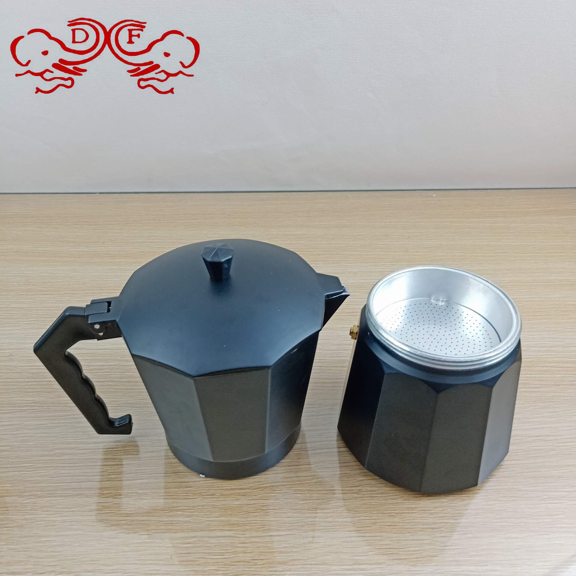 DF99636 قارورة قهوة من نوع أورو، مصنوعة من الألومنيوم المصنوعة من الألومنيوم Item Picture