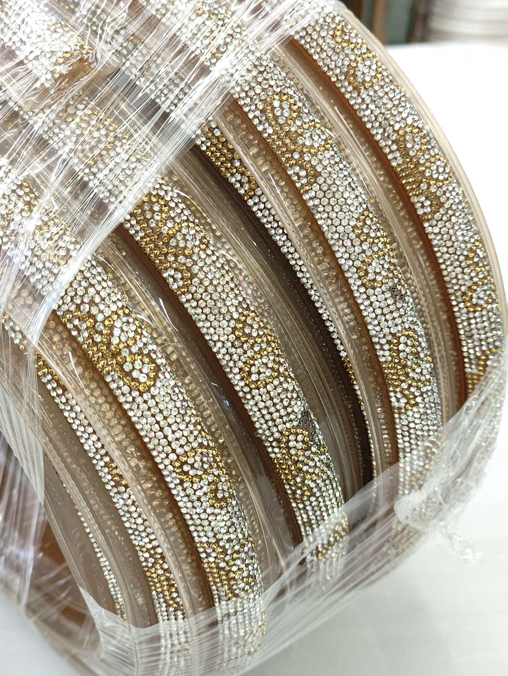 鞋花/服装上亚克力装饰/挂件/布料/饰品配件白底实物图