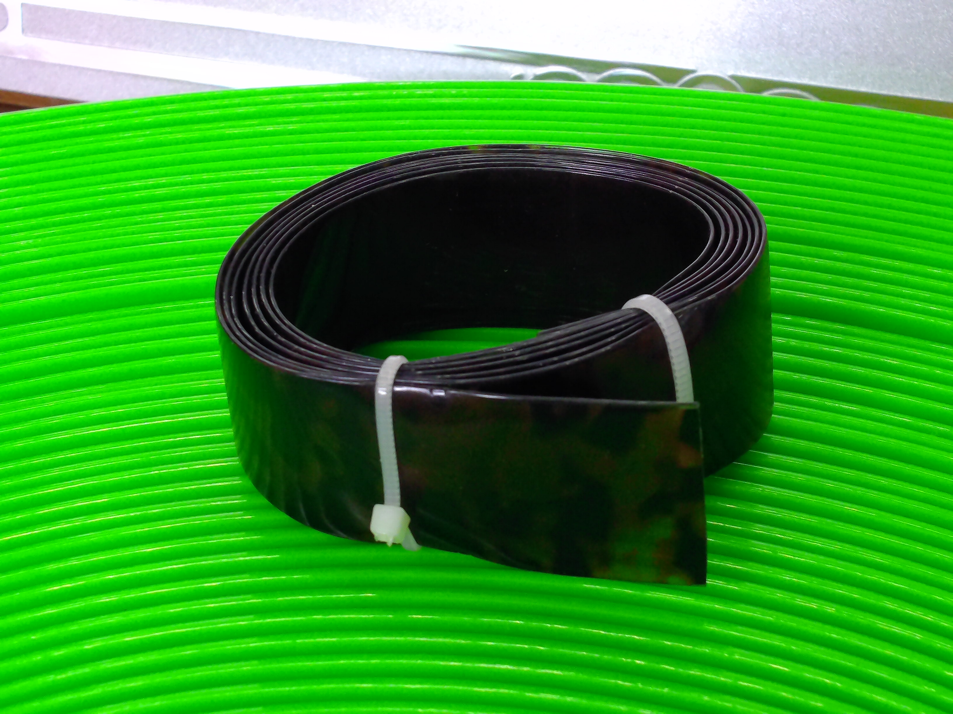 PVC- Leopard Print simple plastic belt accessories, shoe materials accessories, jewelry accessories factory direct sales Specification image