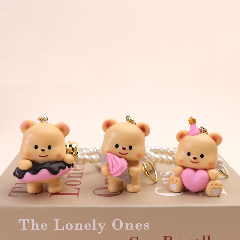 The popular and adorable items are the butter bear, bead chain keychain, dessert bear, pvc figurine, and bear gift Application Scenario