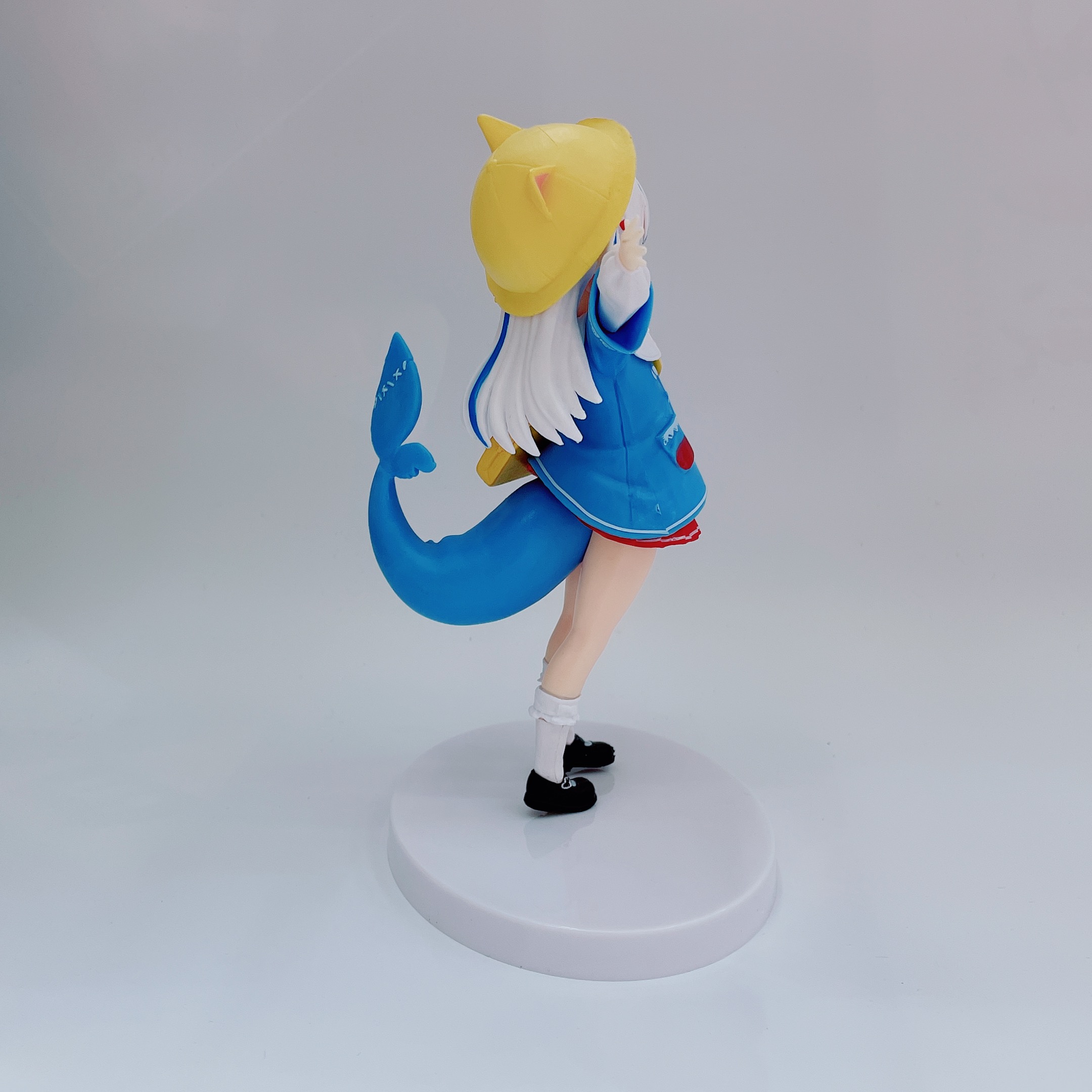 Wholesale of virtual idol Gawu Gula Little Shark Sister kindergarten 2D cute girl figurines pic 4
