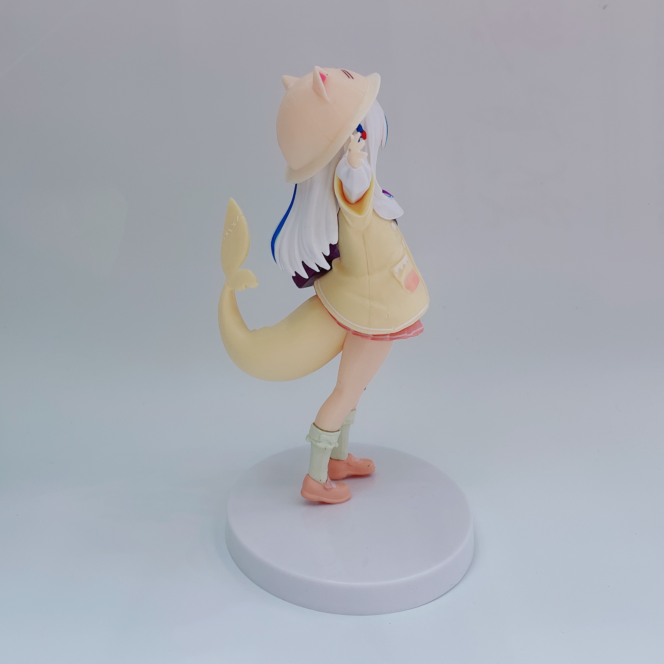 Wholesale of virtual idol Gawu Gula Little Shark Sister kindergarten 2D cute girl figurines pic 8