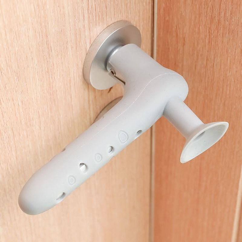 Door Handle Protector Suction Card Department Store Cross-Border Bedroom Bump Proof Bathroom Punch-Free Anti-Collision Suction Disc Door Stopper Application Scenario