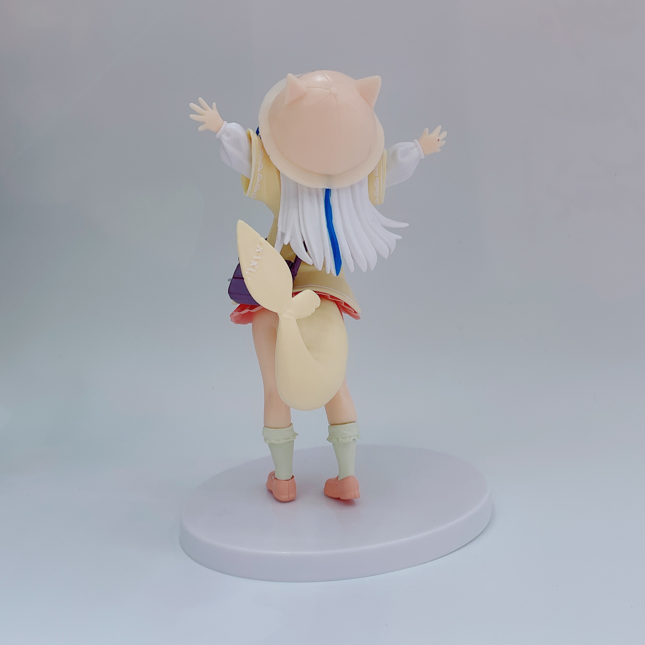 Wholesale of virtual idol Gawu Gula Little Shark Sister kindergarten 2D cute girl figurines pic 9