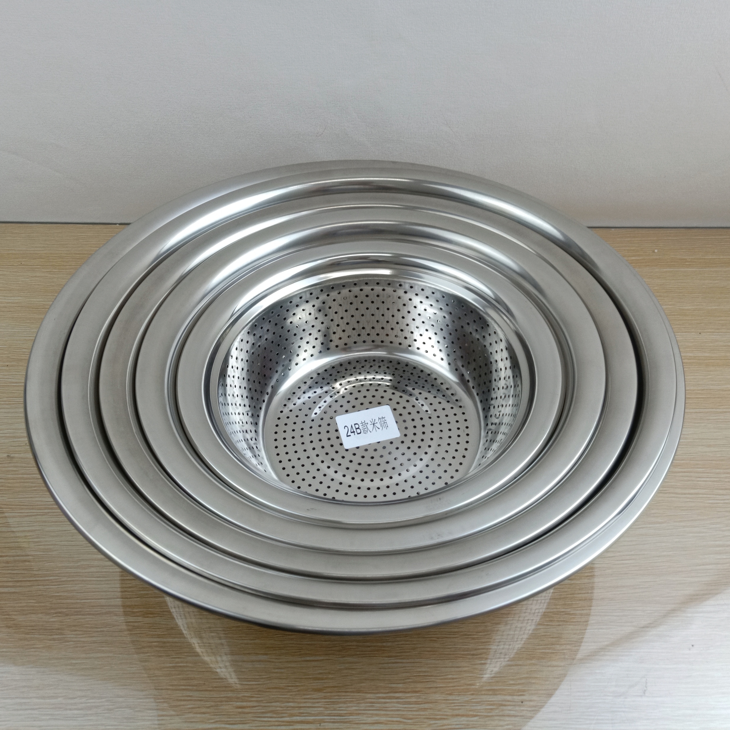 Df99415-meter sieve drainage basin, multi-hole basket, vegetable washing basin, rice washing basin, leaky basin, round household vegetable and fruit washing basket, DF TRADINGHOUSE Item Picture