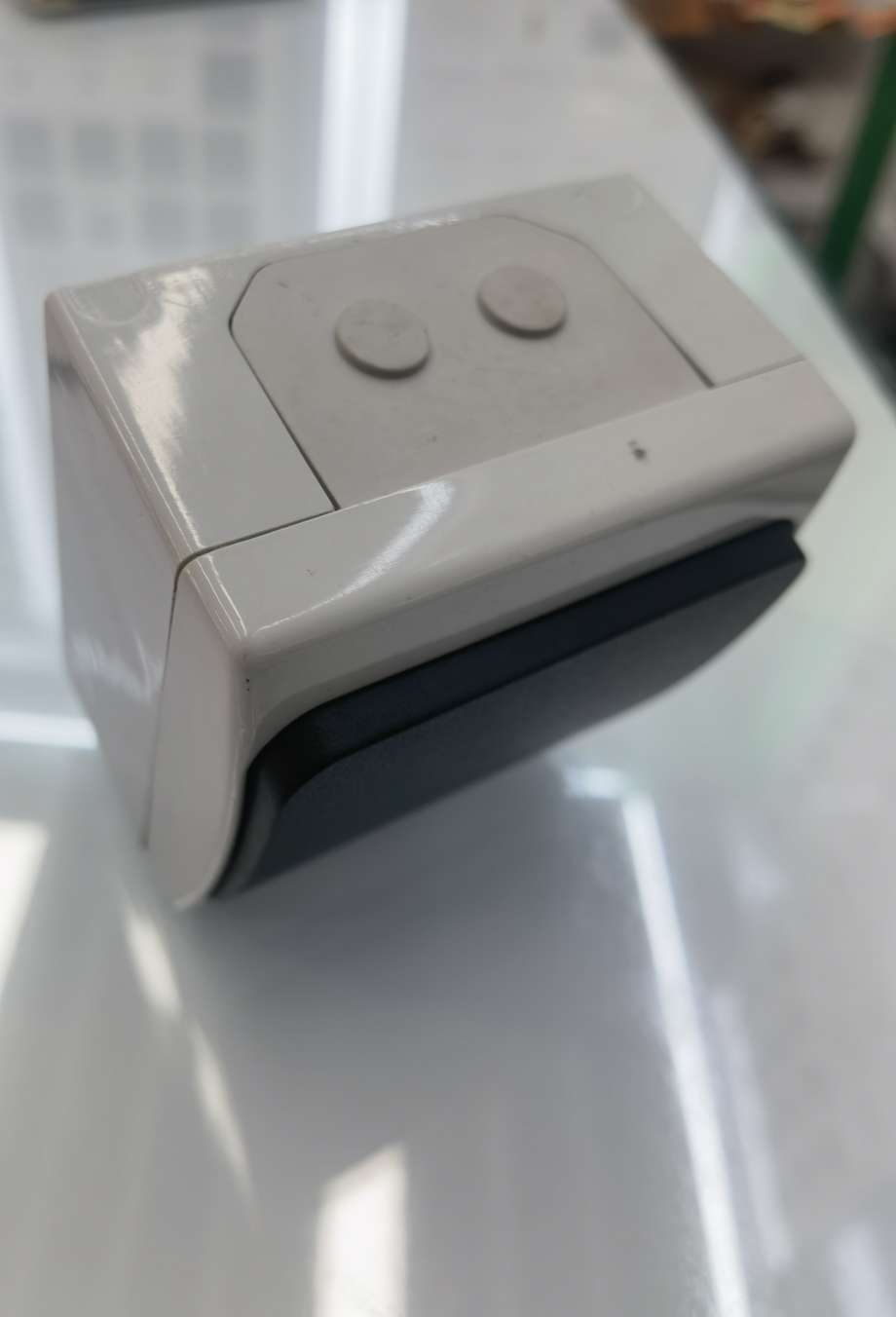 墙壁开关明装产品图