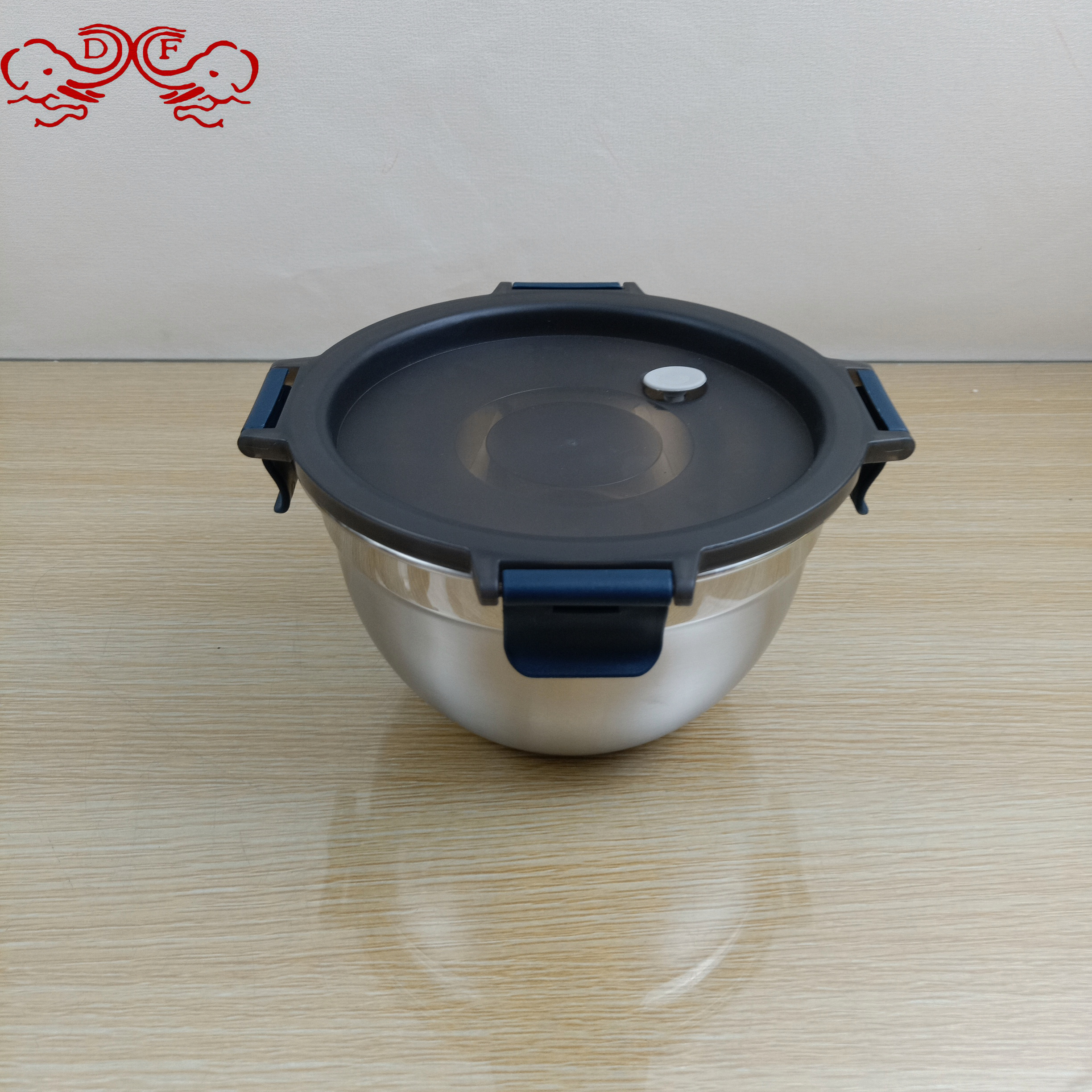 Df99077 Stainless Steel With Sealed Lid Salad Bowl Fresh-Keeping Bowl Egg Beater And Basin With Fresh-Keeping Lid Baking Basin Df Tradinghouse Item Picture