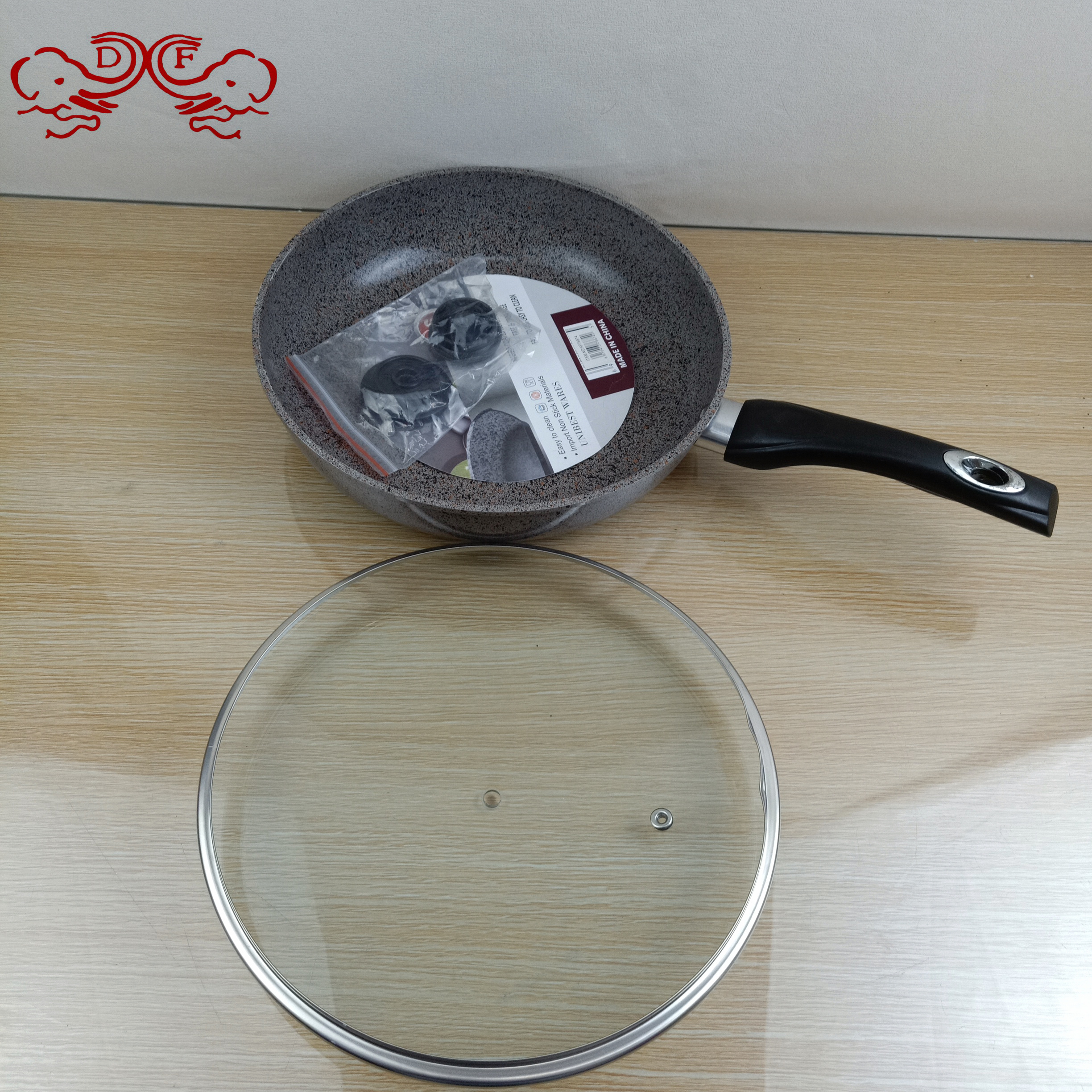 Df99950 Medical Stone Frying Pan Non-Stick Household Pan Light Oil Smoke Pancake Pan Induction Cooker Df Tradinghouse details Picture