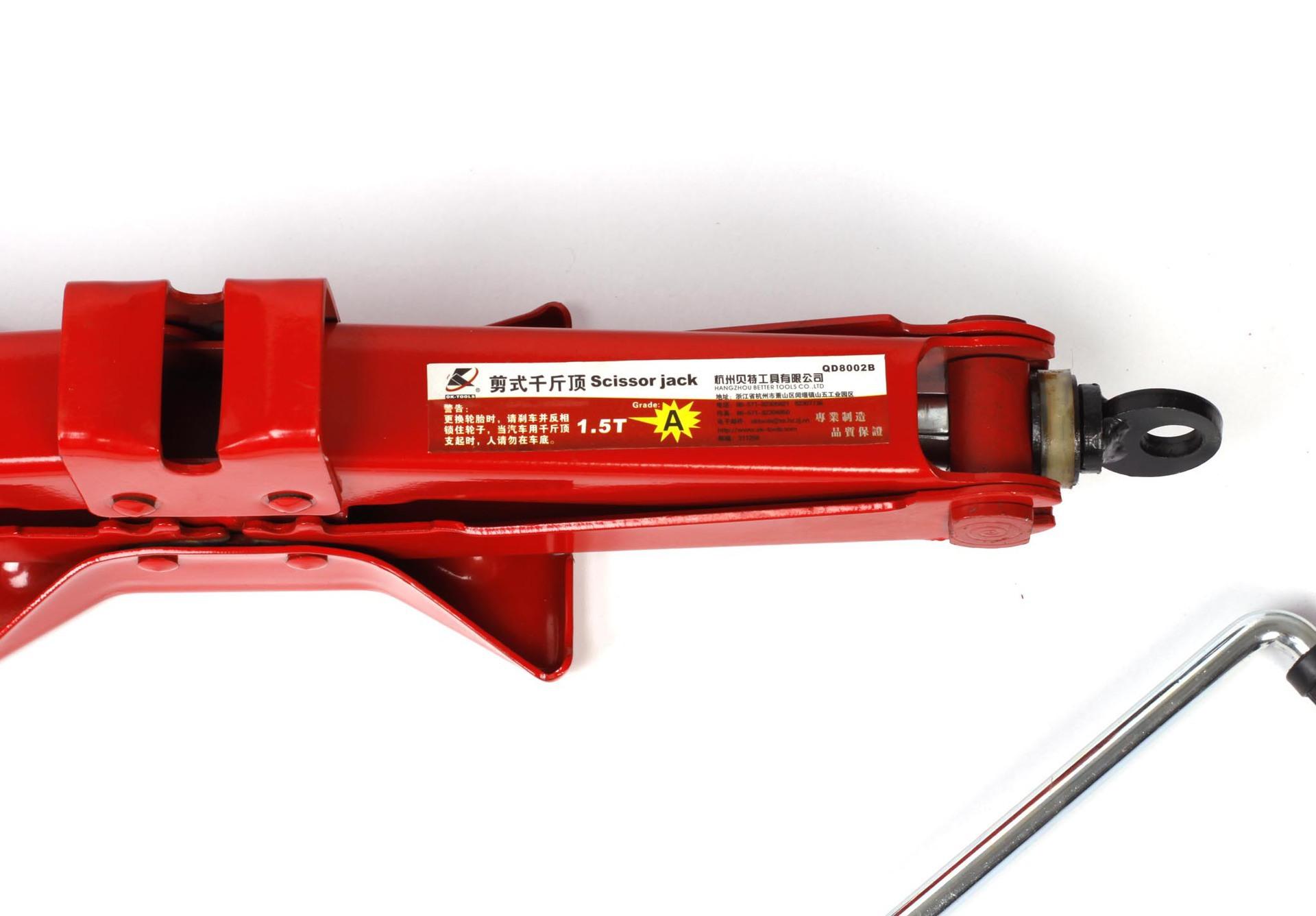 caffwell labor-saving scissor jack car lifting tool 1t 1.5t 2t qd8001b Application Scenario