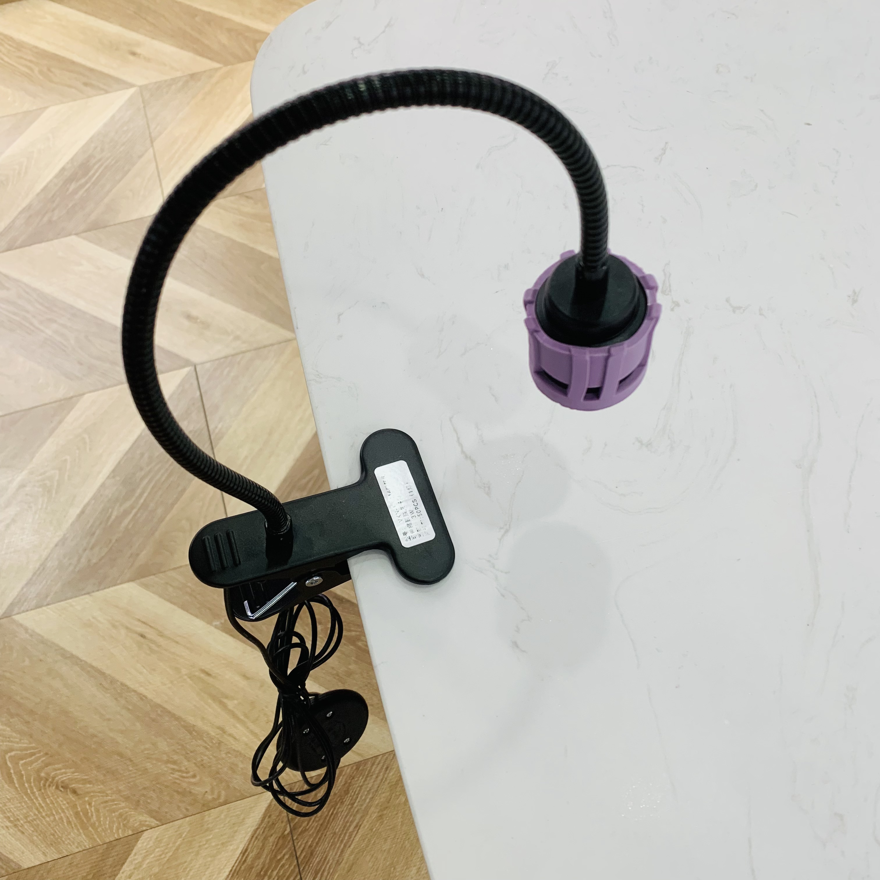 New cylindrical head telescopic foot clamp lamp anti-heat silicone head cover USB metal material full figure