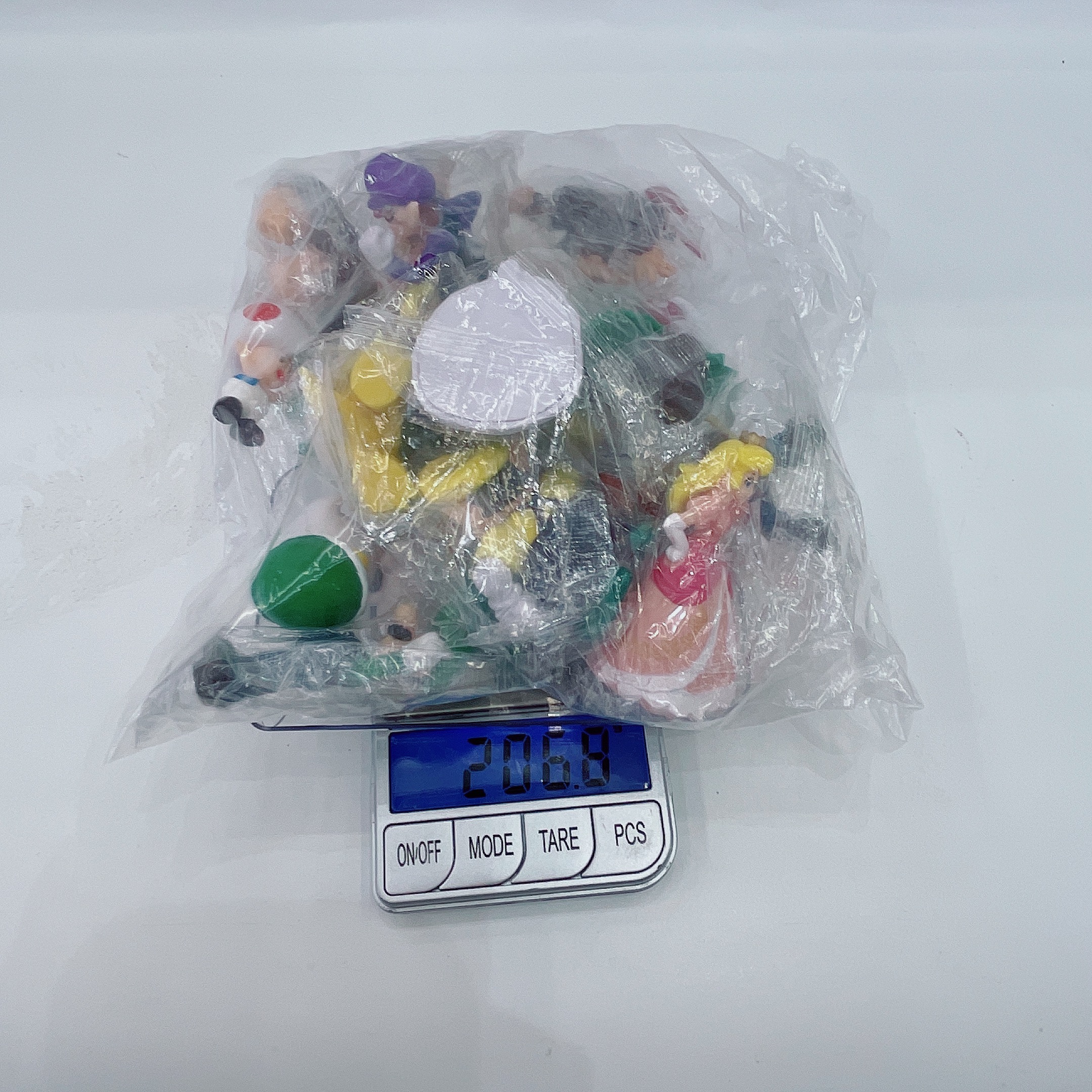 18 types of Mario birthday cake decorations, Super Mario wholesale model claw machine, gacha blind box toys, car cake ornaments pic 21