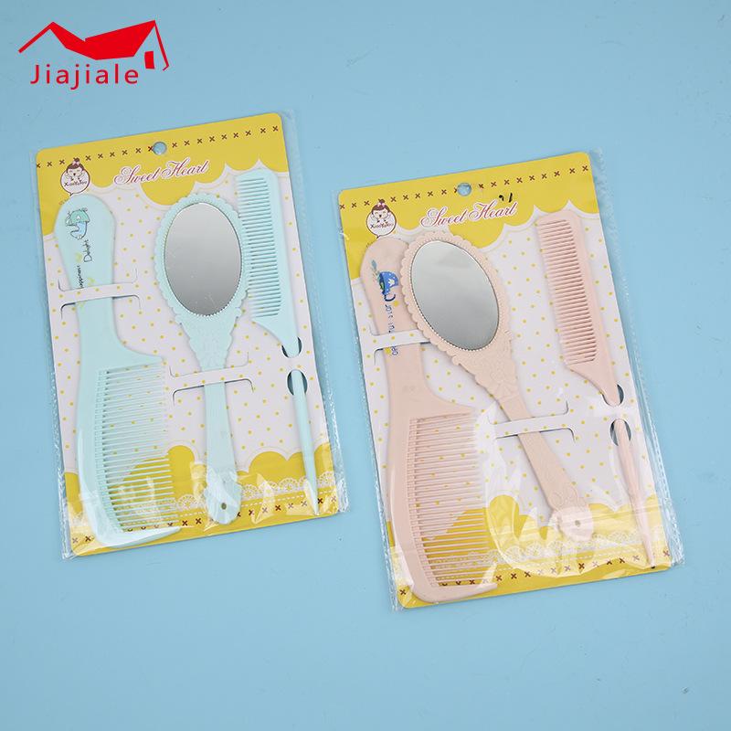 portable comb three-piece dressing disposable small mirror portable macron color hd mirror wholesale Application Scenario
