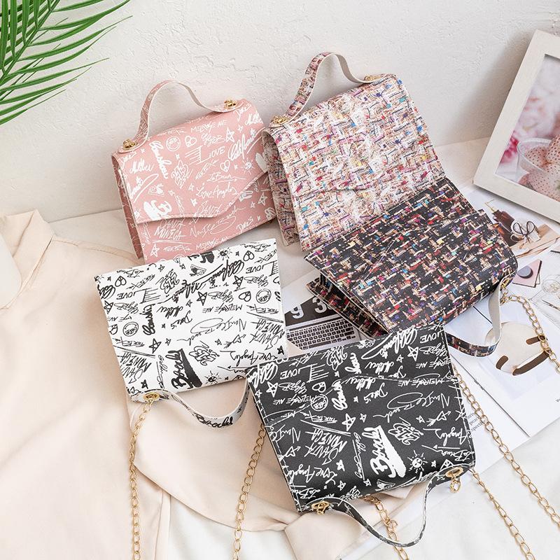2022 Bag Female Korean Personality Trendy Graffiti Contrast Color Handbag Foreign Trade Mini Bag Crossbody Ladies' Pouch full figure