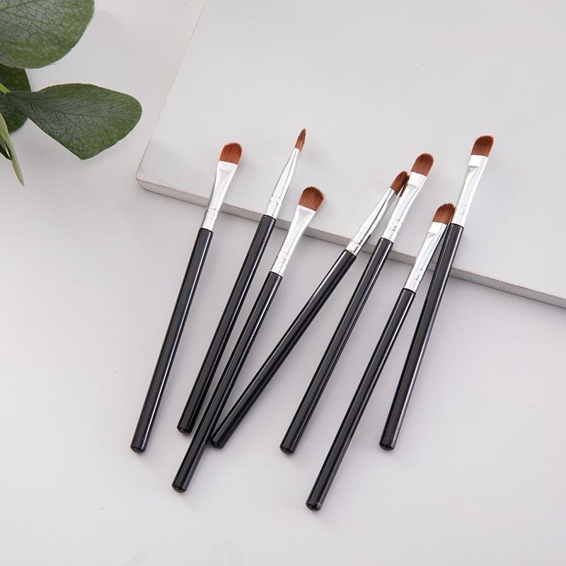 single eye shadow brush portable makeup eye detail brush basic makeup brush eye makeup blooming beauty tools wholesale full figure