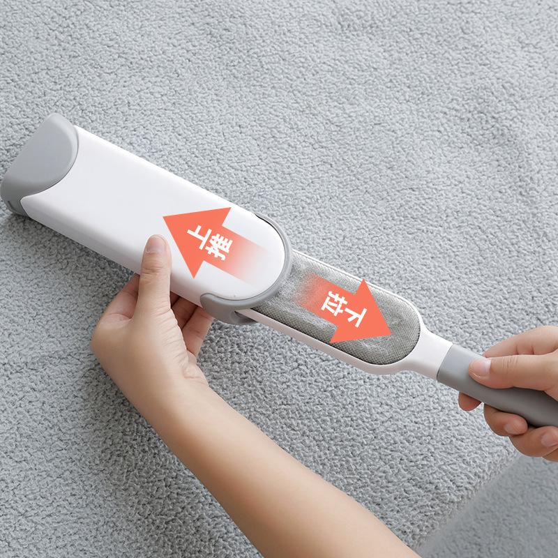 Coat Dusting Brush Depilation Ball Miniature Dry Cleaner Household Clothing Static Electricity Depilating Brush Clothes Lint Remover Red details Picture