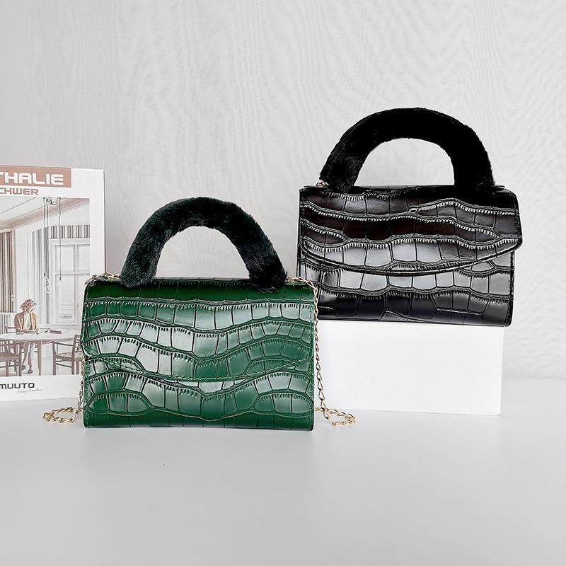 Plush Chain Bag 2022 Fashionable Handbag Cross-Border Wholesale Ladies Bag Crocodile Cross-Body Bag details Picture