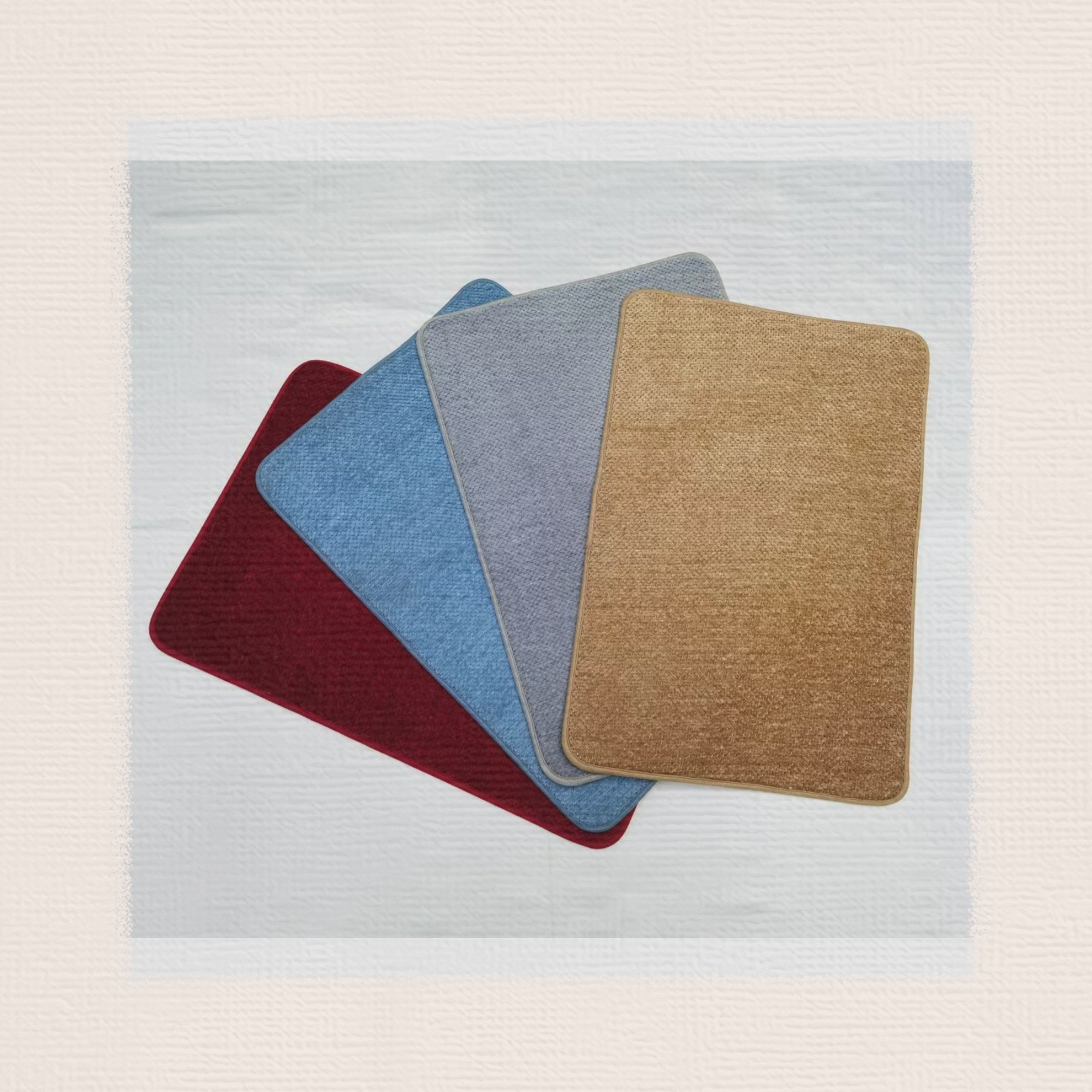 The new TPR base Snow Neil pineapple pattern floor mat, foot mat, door mat, anti-slip mat, bathroom mat, absorbent foot mat and carpet are of high quality. The fabric is comfortable and available in multiple colors. The size is 40*60cm full figure