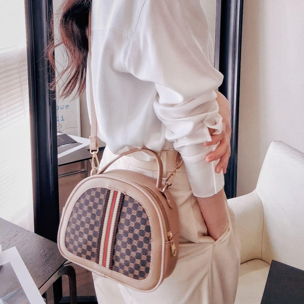 classic style pattern cloth handbag 2023ladies handbag large capacity crossbody bag women's storage bag Application Scenario