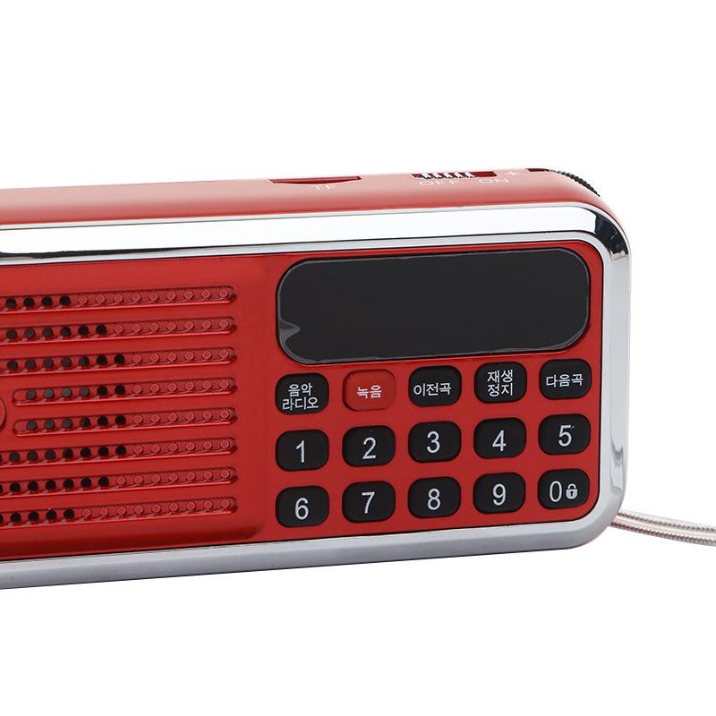 Creative Small Retro Bluetooth Speaker Red Broadcaster Portable Outdoor Speaker UCB Interface Radio Large Capacity full figure