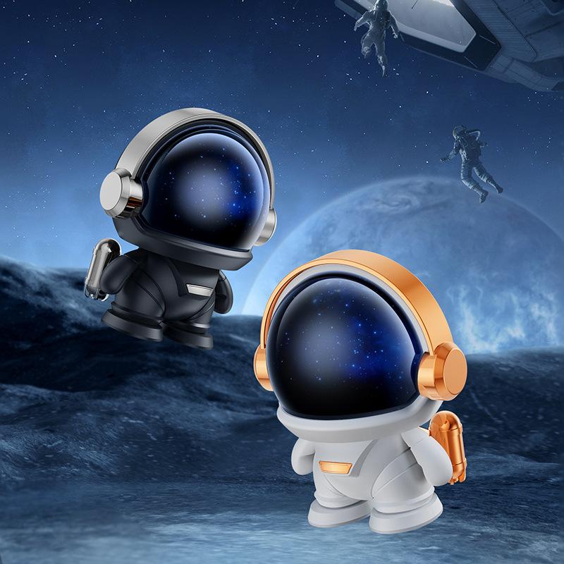 Spaceman Astronaut Wireless Bluetooth Speaker TWS Couplet Cute Cool Boys and Girls Outdoor Subwoofer Gift details Picture