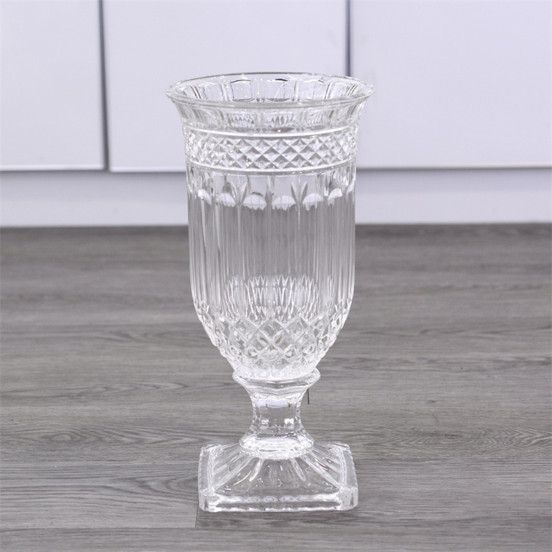 Yuxing Glass French Retro Relief Vase, Light luxury crystal Glass high-legged flower vase, fresh flower arrangement vessel, hydroponic lily and rose vase ornament Specification image