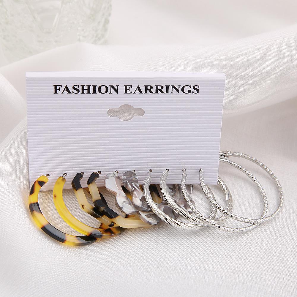 Cross-Border New Arrival Vintage Earrings Suit 5 Pairs of Creative Personality Leopard Flower C- Shaped Earrings Silver Ear Ring Application Scenario