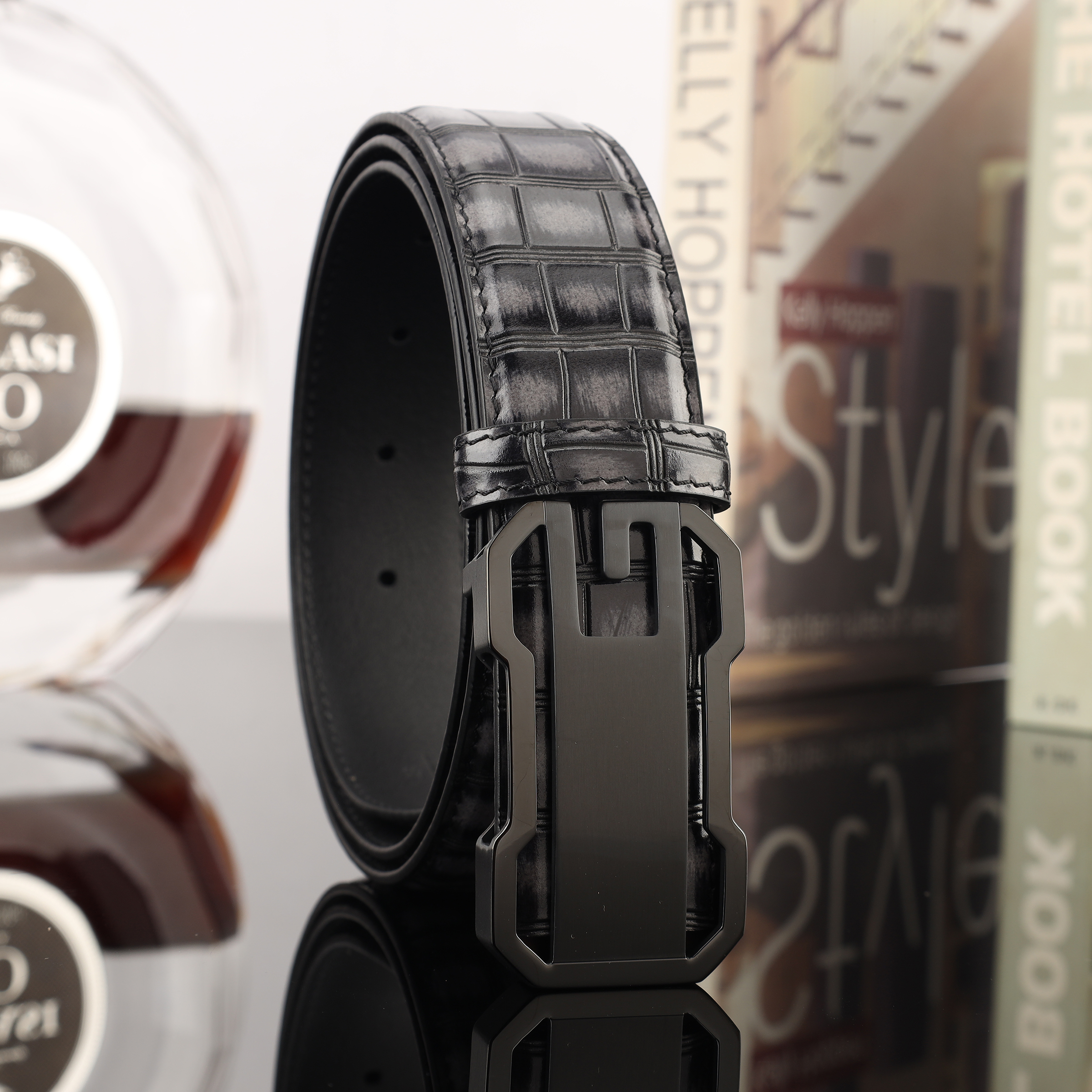 2024 New Men's Leather Cowhide Belt Casual Leather Belt Men's Fashion Comfortable Durable Belt Men's Belt details Picture