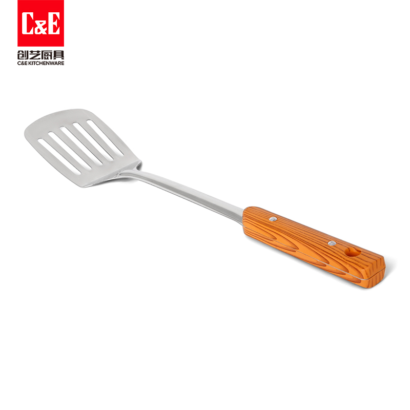 C&E Creative's new stainless steel spatulas, soup spoons, strainers, rice spoons, non-stick stir-frying spatulas, for kitchen and household use Application Scenario