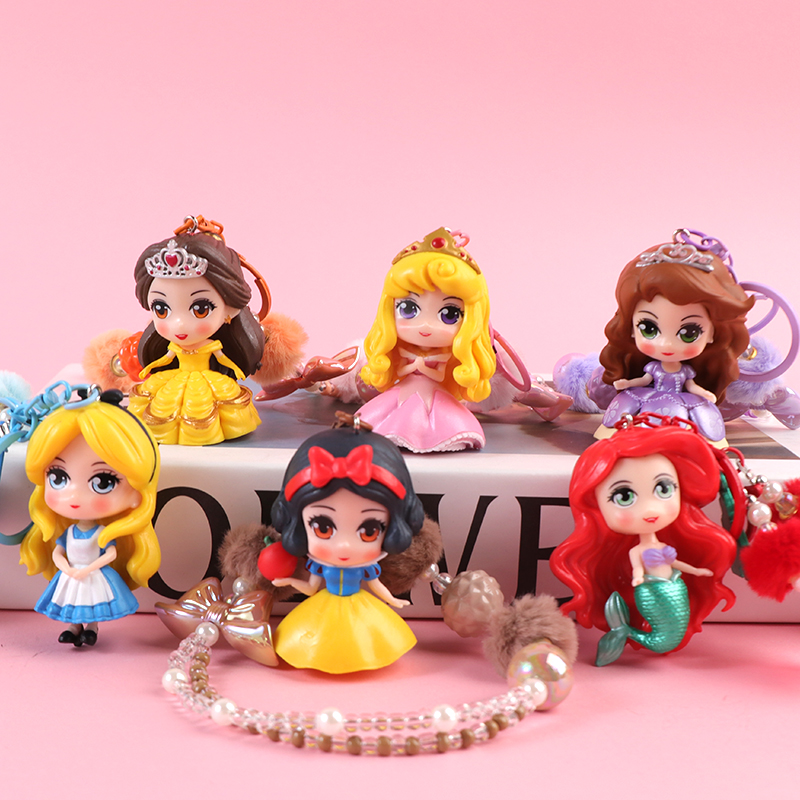 Creative and cute foreign trade princess doll DIY bead chain keychain pendant, princess accessory bag clothing figurine pendant Application Scenario