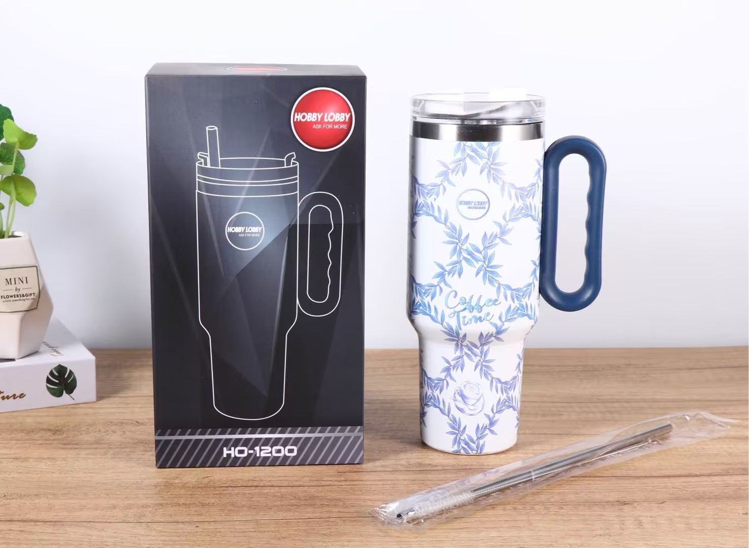 保温杯/水杯/钛杯/杯子/不锈钢保温杯大容量白底实物图