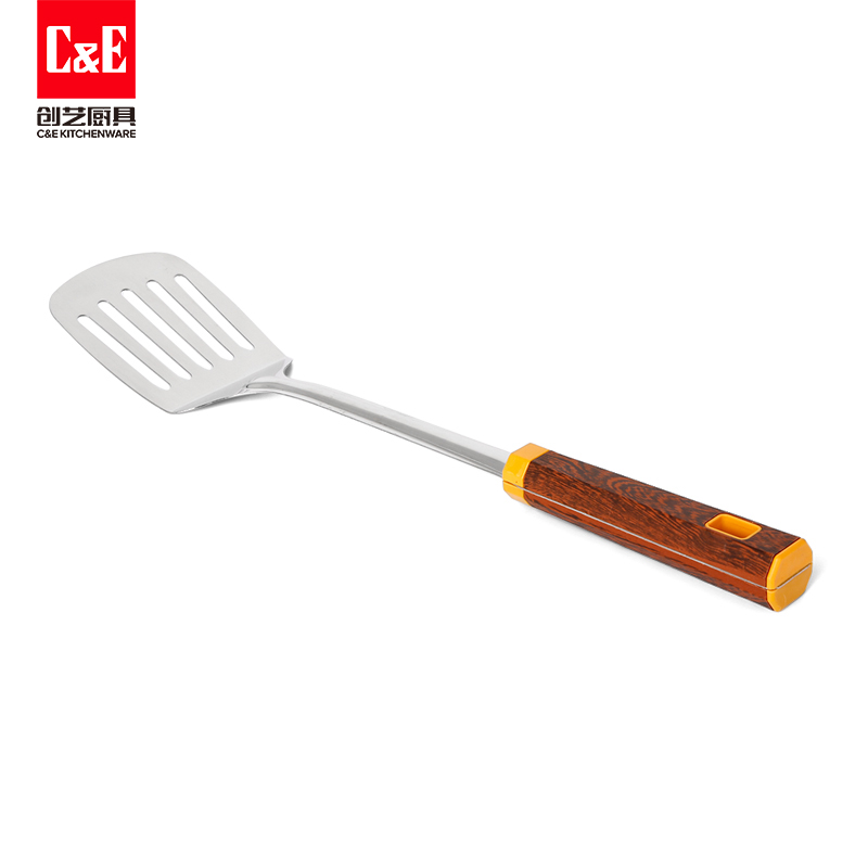 C&E Creative's new light luxury stainless steel spatulas, soup spoons, strainers, rice spoons, non-stick cooking spatulas, kitchenware, and household items Application Scenario