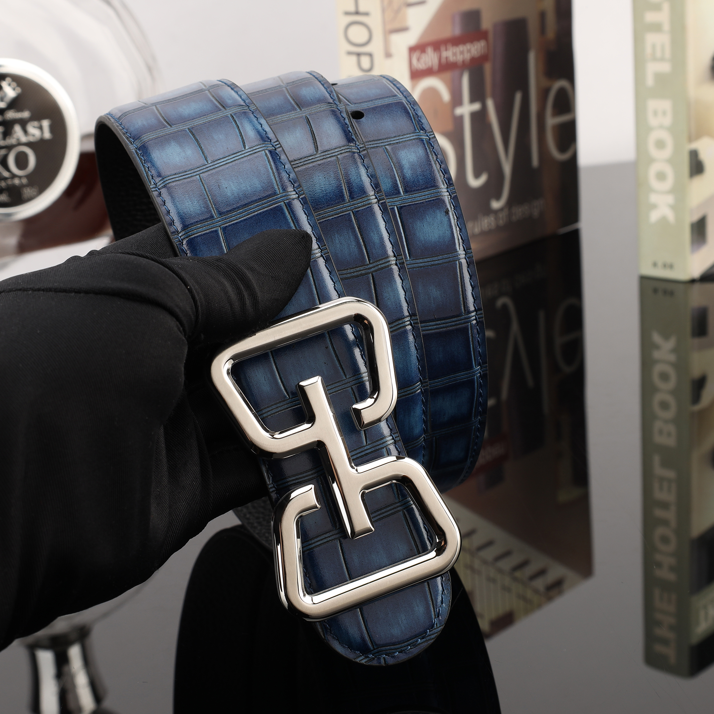 Guangzhou Men's First Layer Cowhide Crocodile Bamboo Knot Head Layer Cowhide Belt Specification drawing