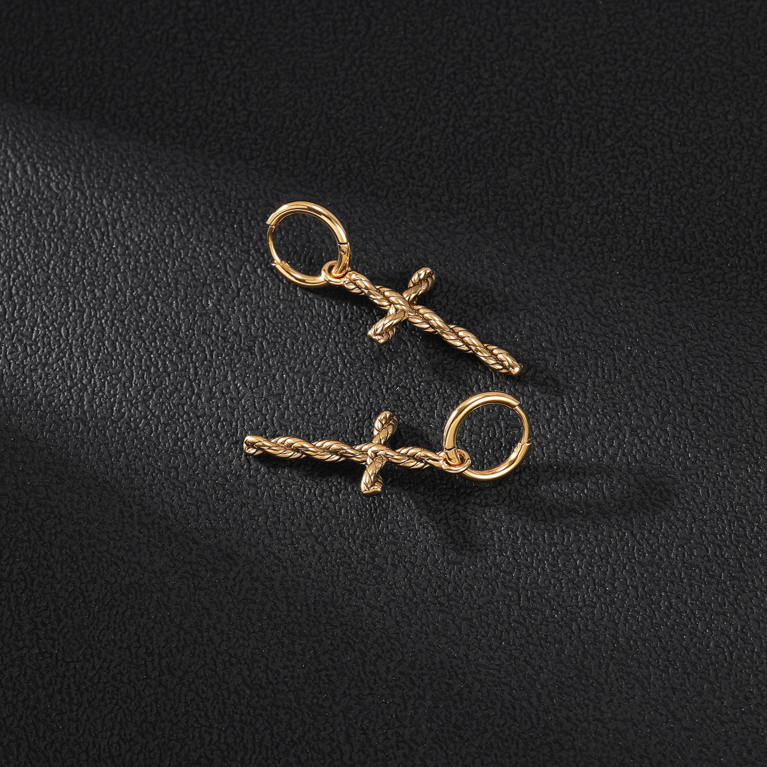 2*10mm金色不锈钢麻花十字架吊坠耳环1对细节图