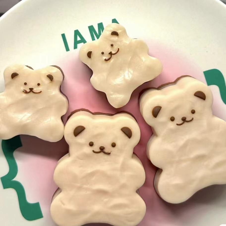 Bear Cake Squeezing Toy Silicone Mold Hand-Turned Mold Can Be Squeezing Toy in Sto Now Released details Picture