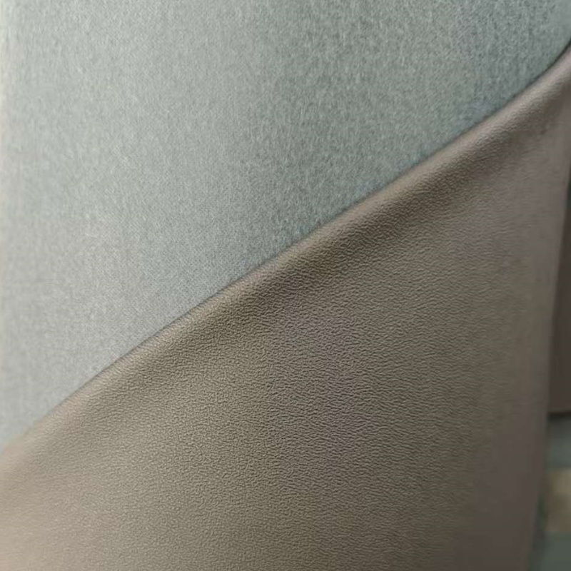 2025 new model in stock: brushed base soft leather, semi-PU touch screen glove leather, 0.7mm basketball pattern, pinhole pattern, earth pattern, Mercedes-Benz pattern, diamond pattern touch screen leather steering wheel cover, anti-slip leather Application Scenario
