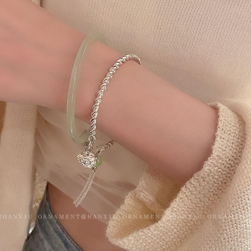 bell bracelet new personalized design bracelet fashionable all-match elegant hand table simple design girlfriends' gift girlfriend Specification drawing