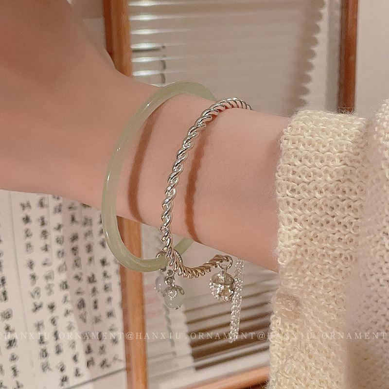 bell bracelet new personalized design bracelet fashionable all-match elegant hand table simple design girlfriends' gift girlfriend details Picture