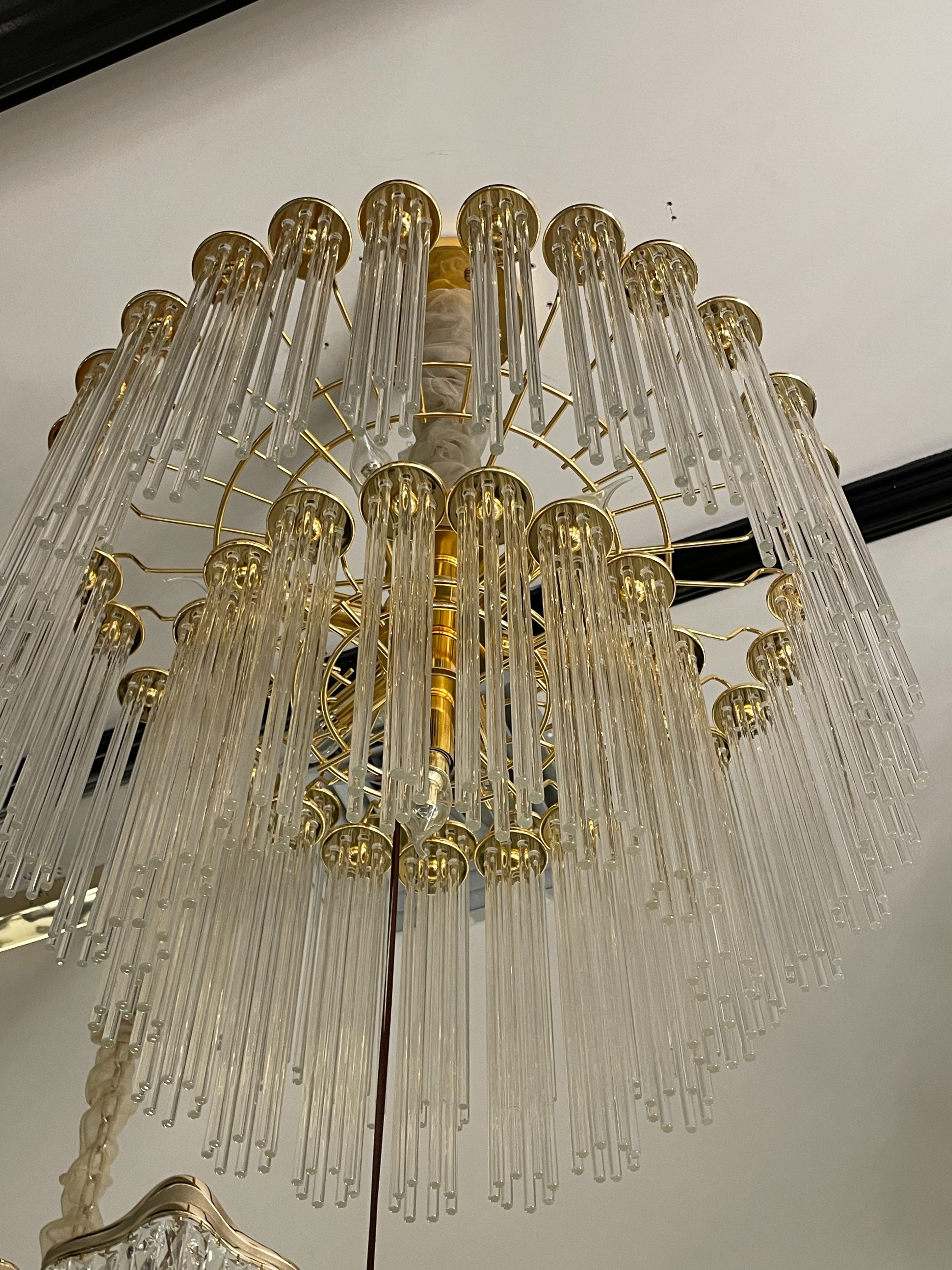 Crystal chandeliers, household ceiling lamps, lighting fixtures, high-end crystal chandeliers, luxurious chandeliers, modern and simple home decoration lamps Item Picture