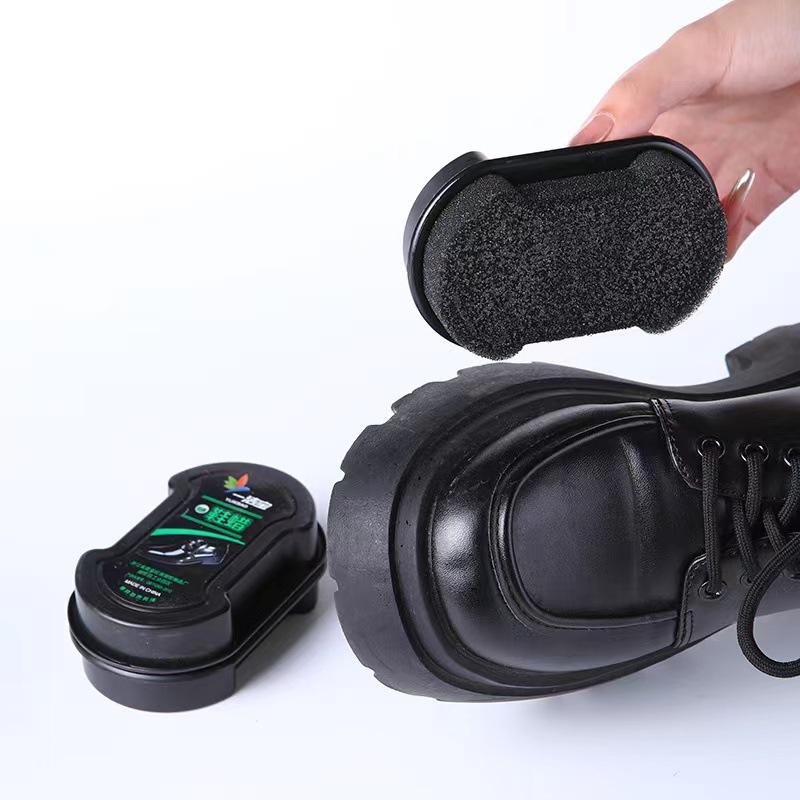 shoe wax shoe-brush integrated double-sided spong mop leather shoes fast cleaning magic shoe polish shoe brush multifunctional leather maintenance Application Scenario