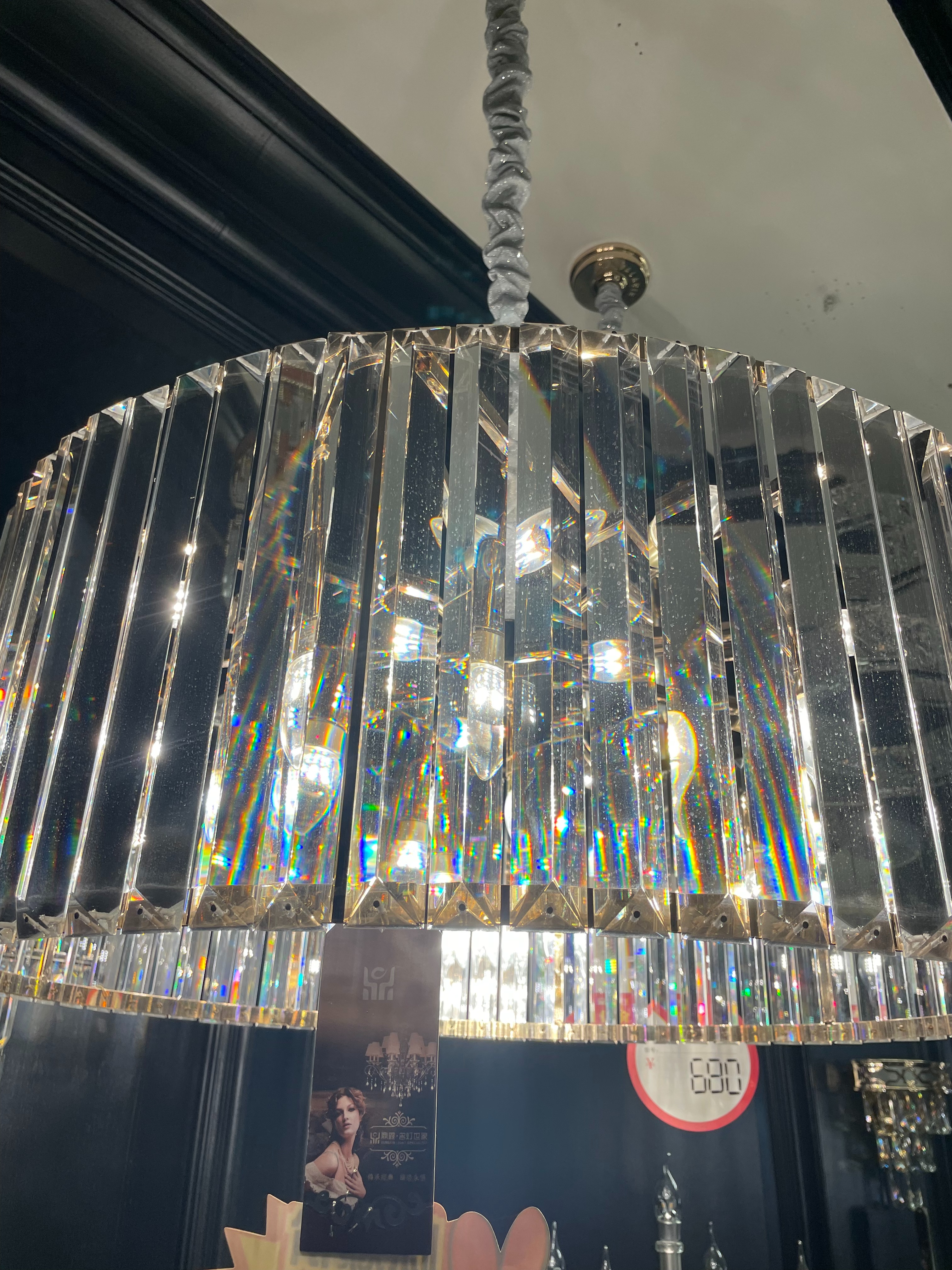 家用吊灯实物图