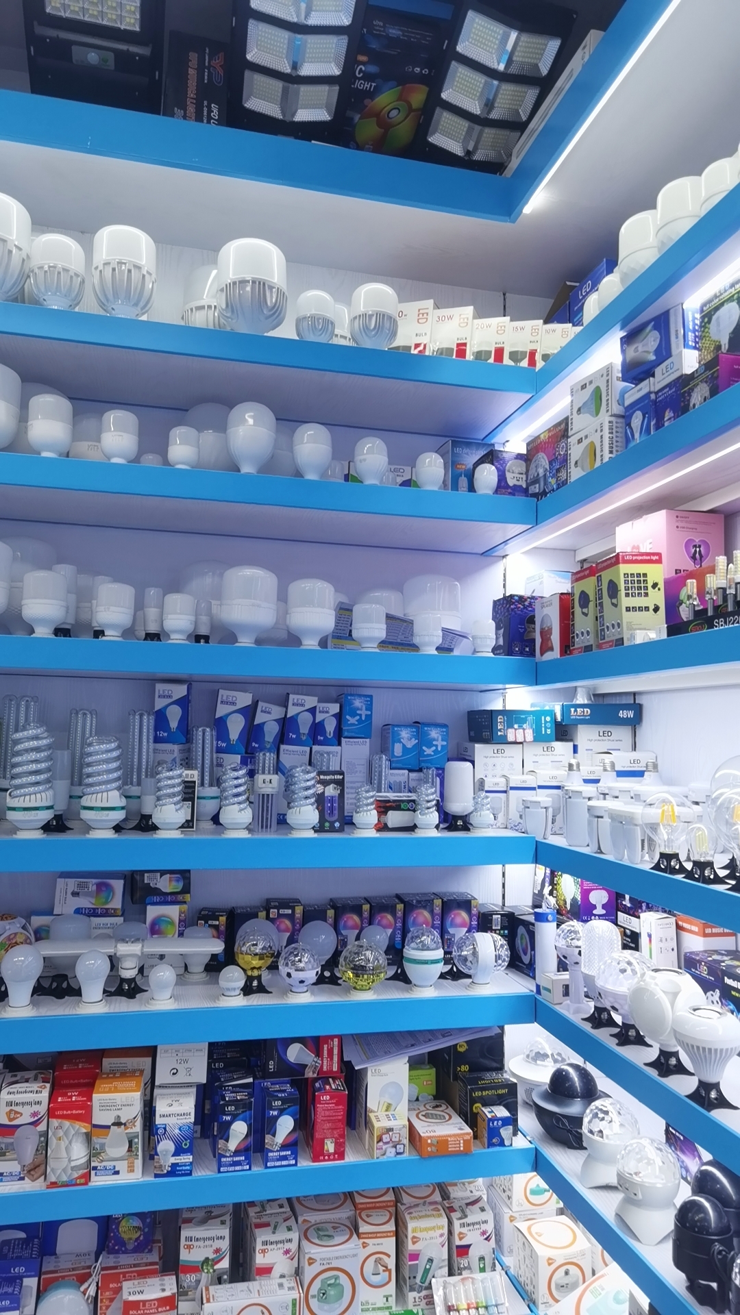 Hongliang Lighting Technology Co., LTD describe pic - 5