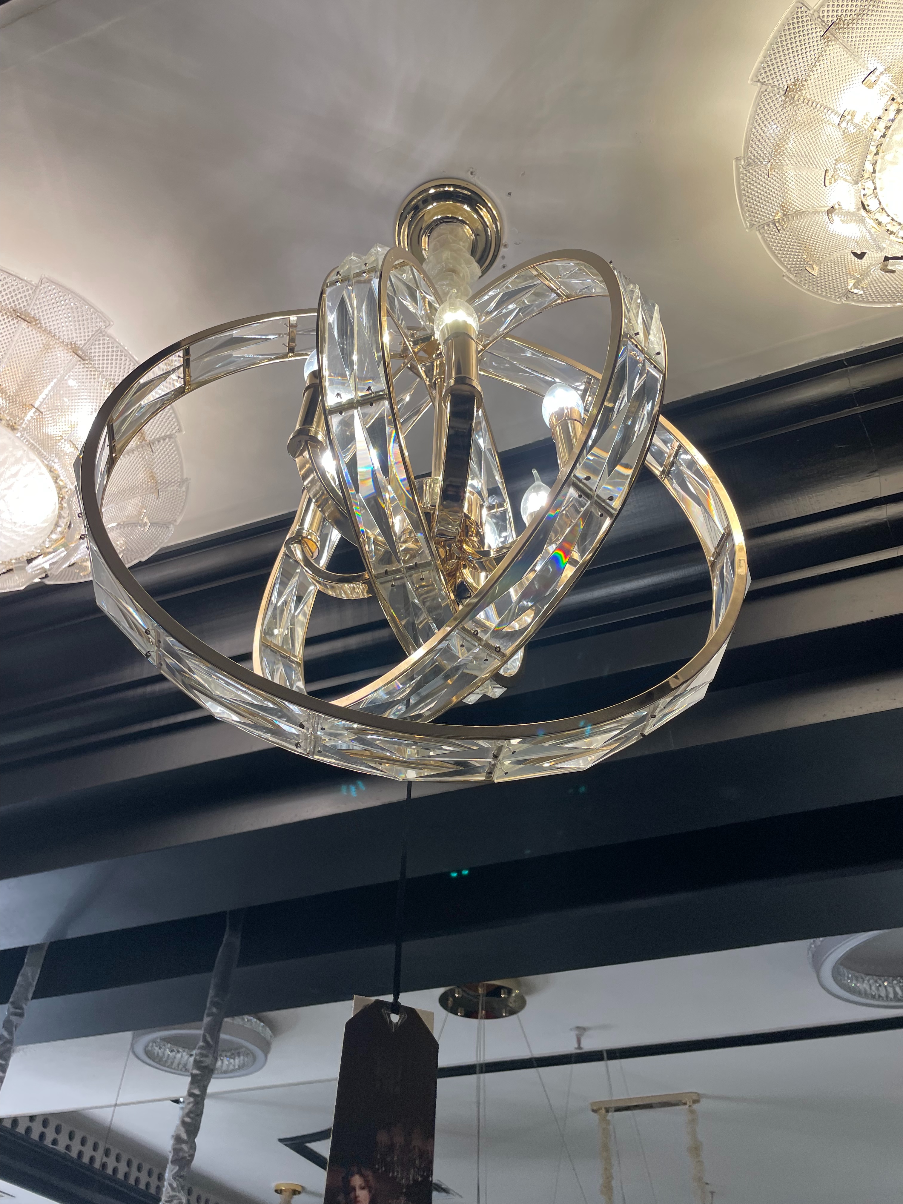 The crystal chandelier has a strong sense of personalized design and is guaranteed by a big brand Specification image