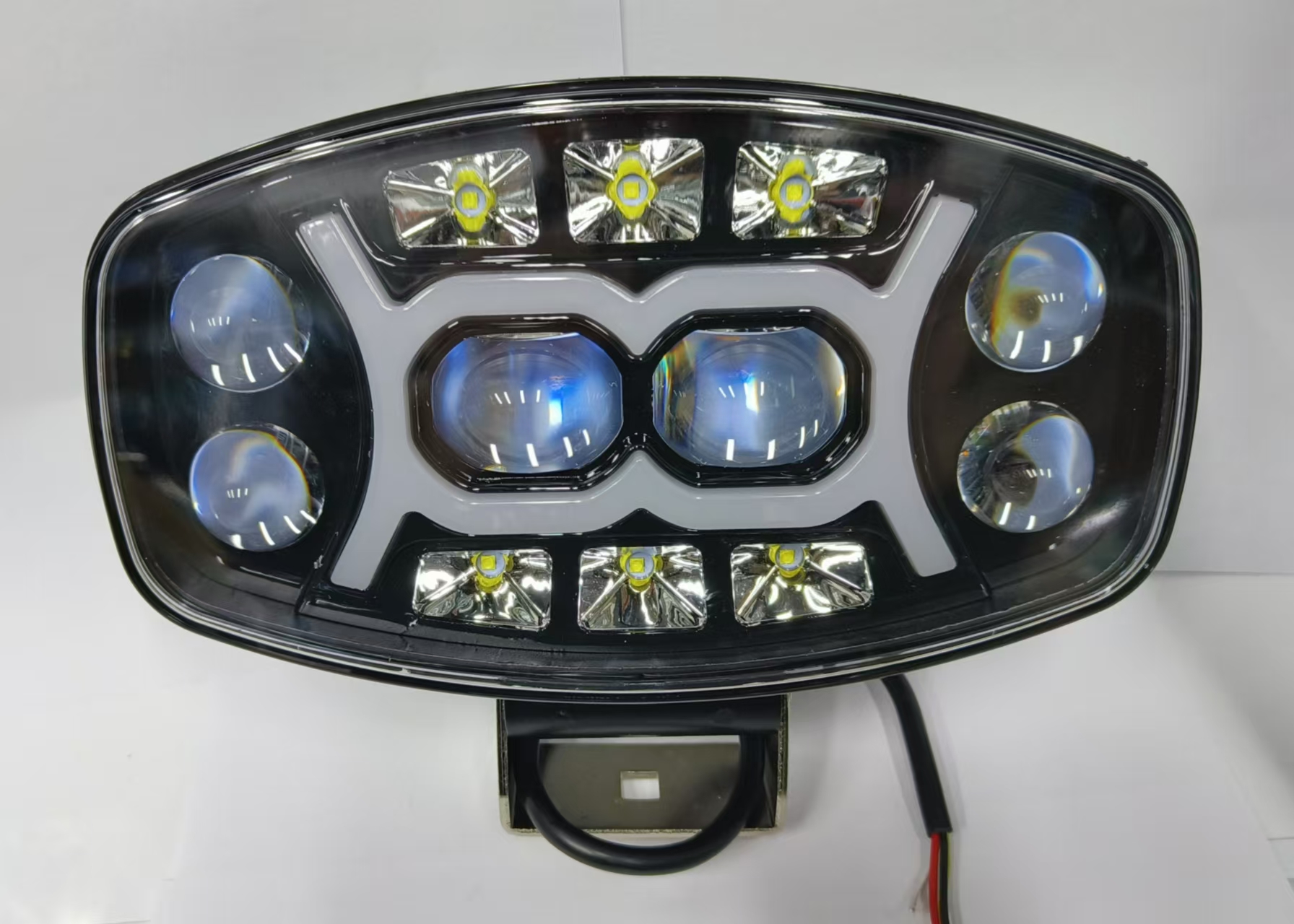Top spotlights for euro trucks