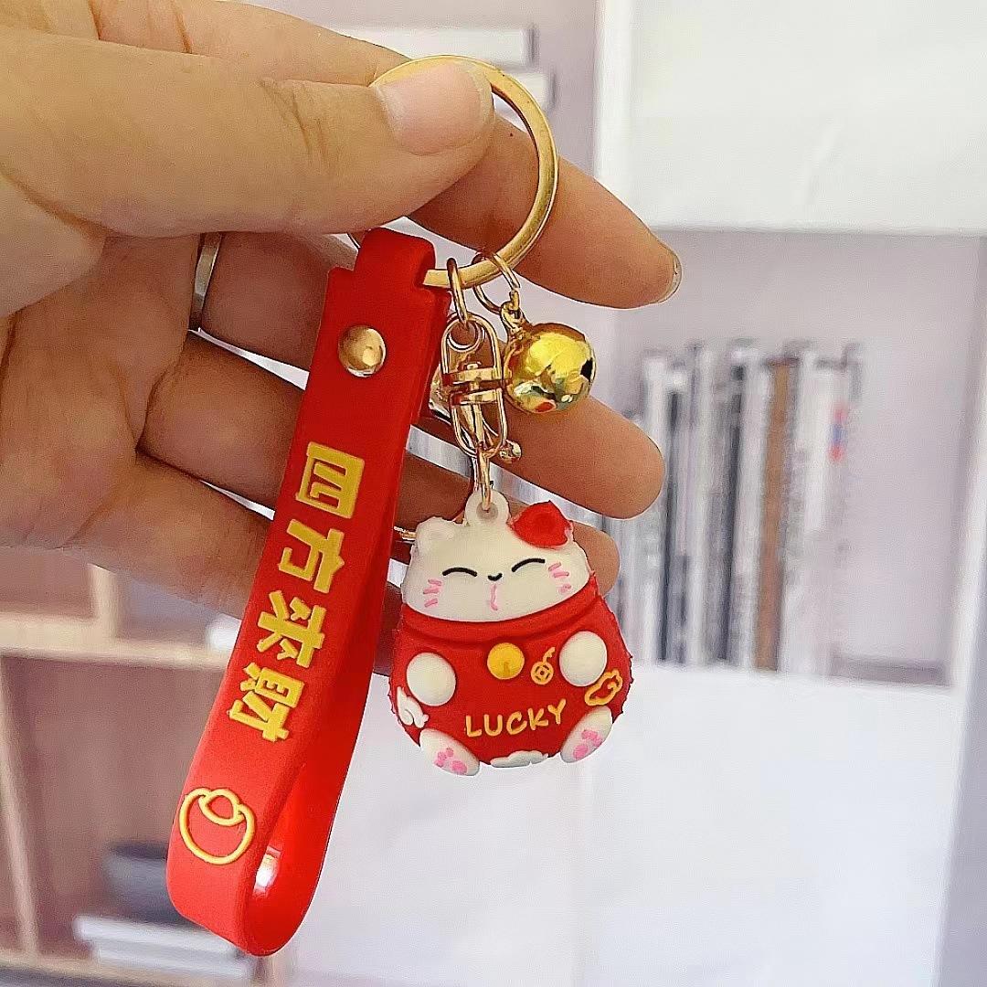 cartoon fortune cat keychain pendant pvc three-dimensional doll couple bag ornaments practical small gift factory wholesale details Picture