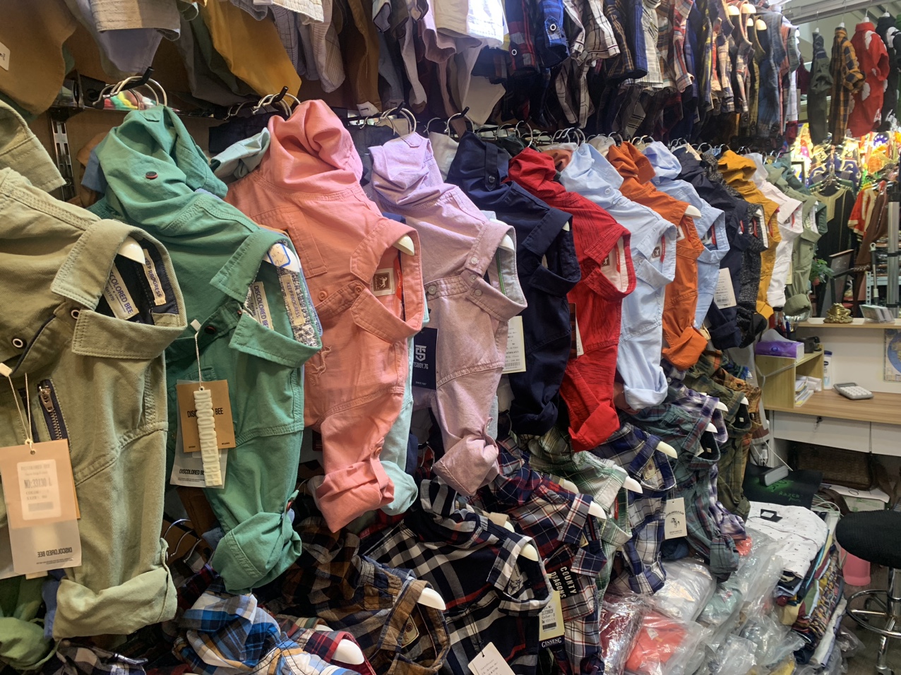 义乌市立波服装商行