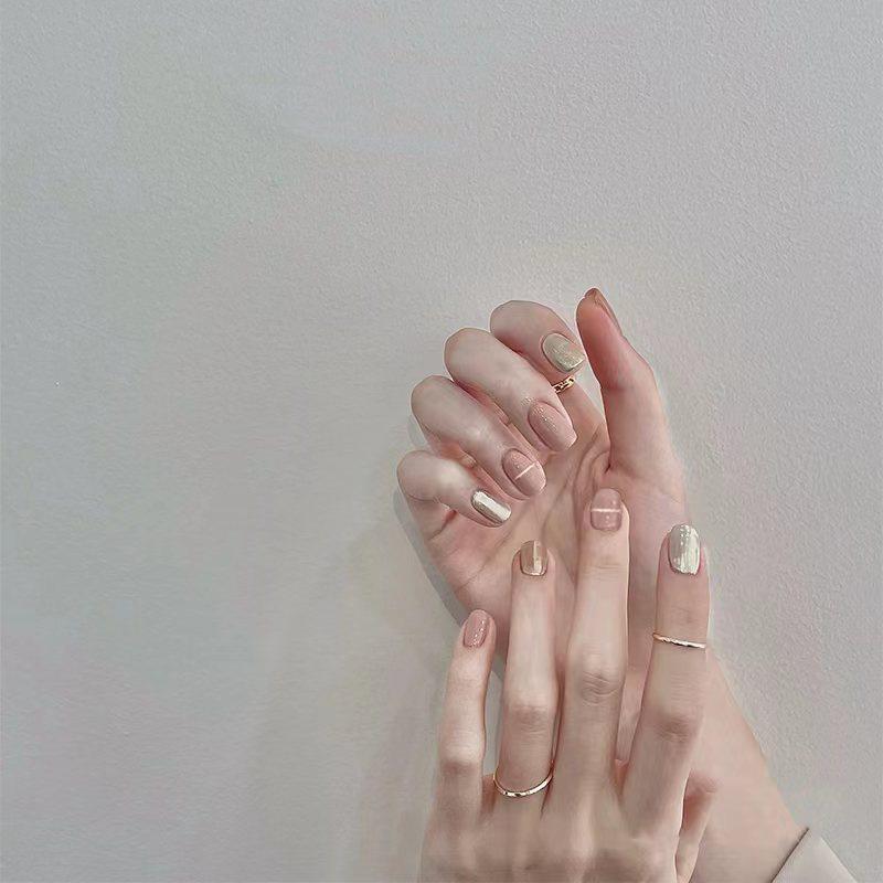 autumn and winter nude pink wear nail internet celebrity nail art finished metal feeling fake nails advanced white nail sticker nail tip Application Scenario