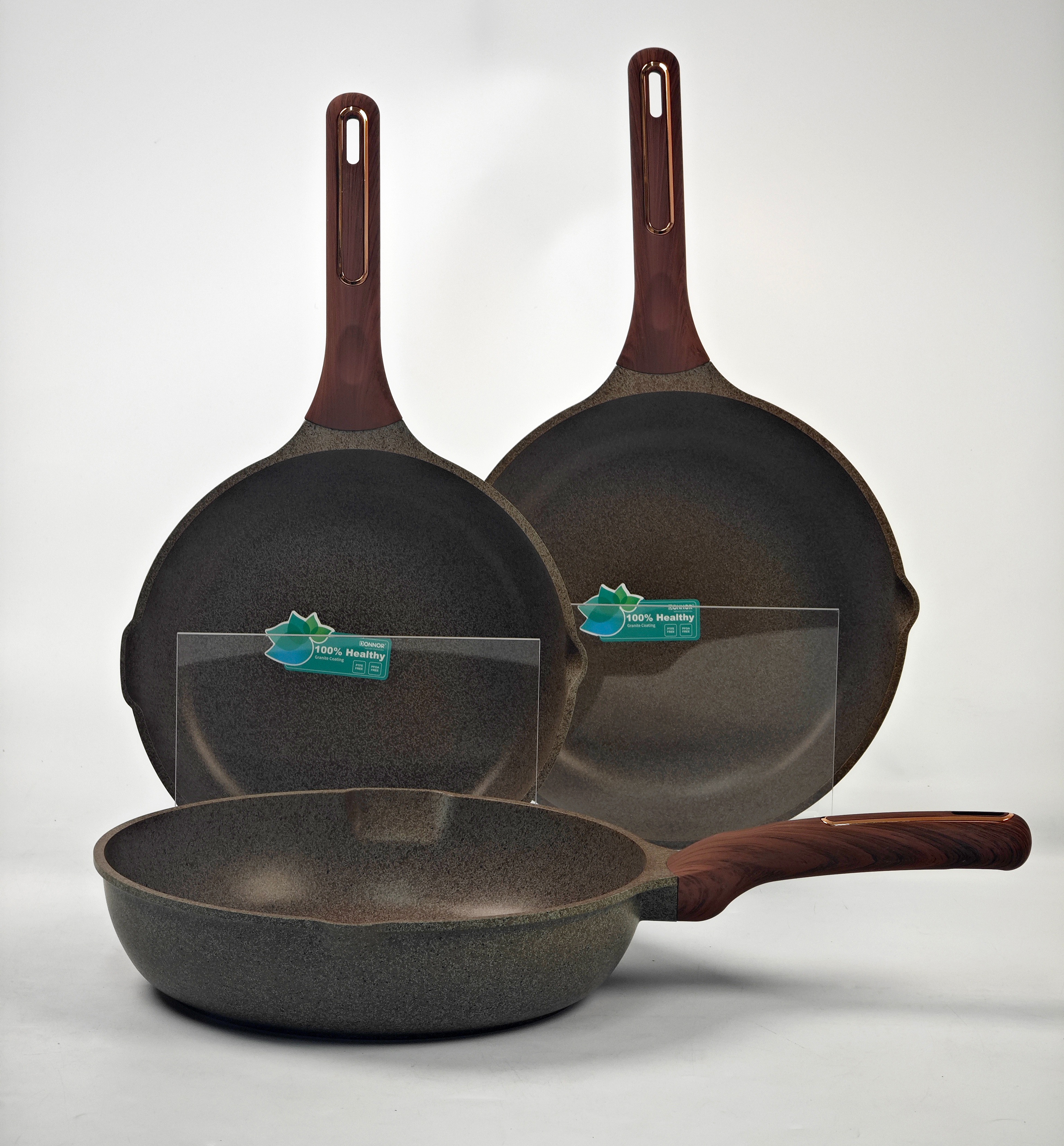 Belle Frying Pan 3-piece Set: 24/26/28 frying pans, uncovered, with a five-layer color box covering the bottom, 4 sets per box. Colour: brown, grey, ivory white details Picture